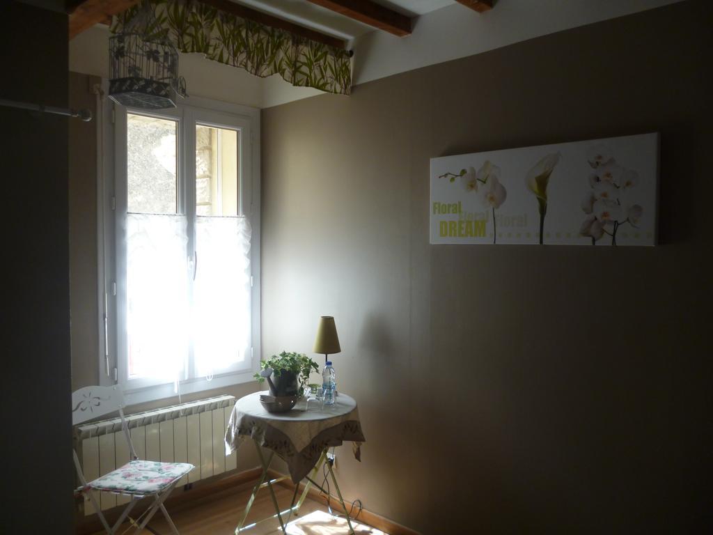 Chambres D'Hotes La Rose Des Vents Ginestas Bagian luar foto